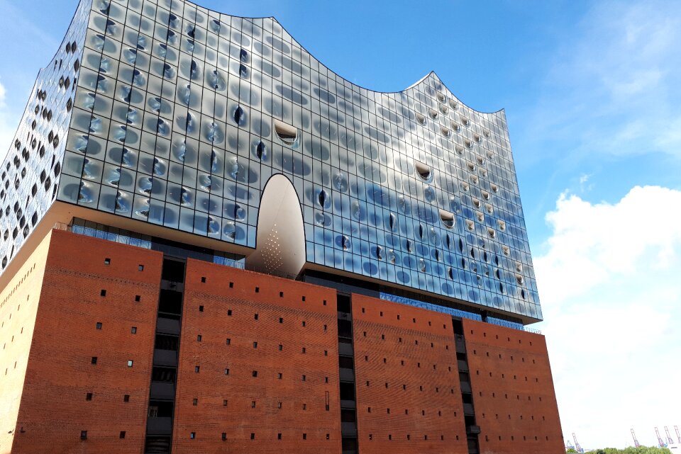 Opera architecture elbe