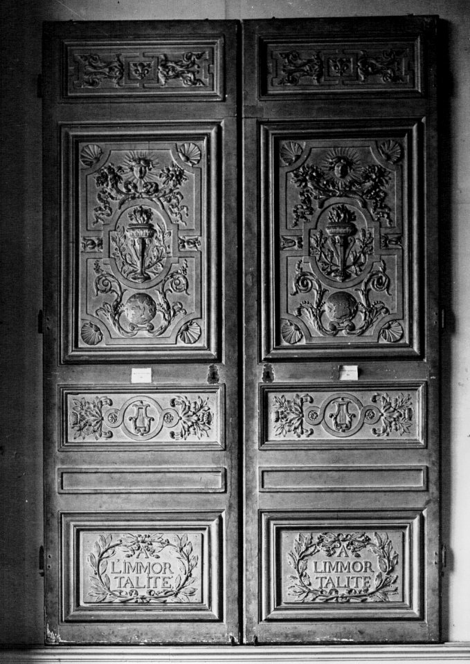Ancienne porte de l'Académie française