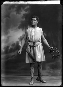 Anders de Wahl as Eurytos in Spåmannen at Dramaten 1912 - SMV - GV029