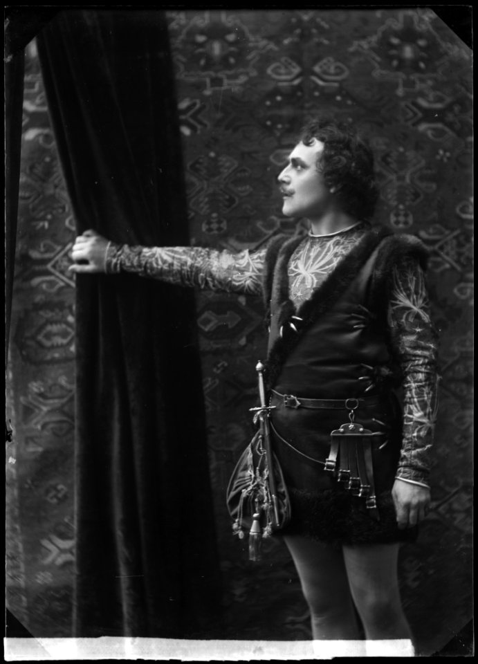 Anders de Wahl as Prinzivalle in Monna Vanna at Svenska teatern 1903 - SMV - GV009