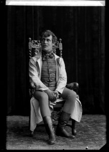 Anders de Wahl as Fritz Triddelfitz in Livet på landet at Svenska teatern 1906 - SMV - GV014