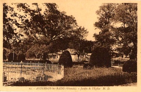 Andernos-les-Bains - église (jardin)