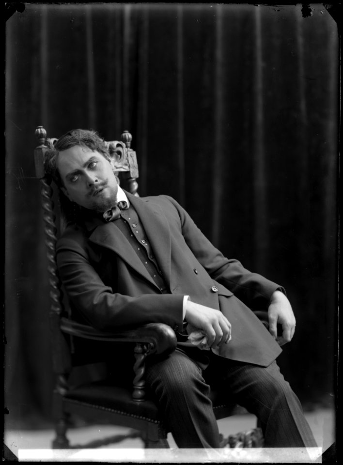 Anders de Wahl in Gengångare at Dramatiska teatern 1908 - SMV - NV012