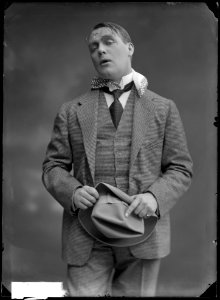 Anders de Wahl in Äfventyret at Dramatiska teatern 1915 - SMV - NV021