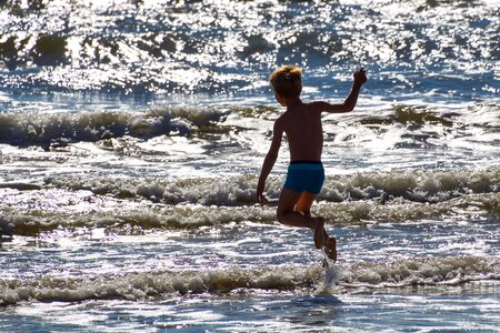 Wave boy play