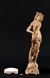 Andrea Malfatti – Figura allegorica femminile su globo