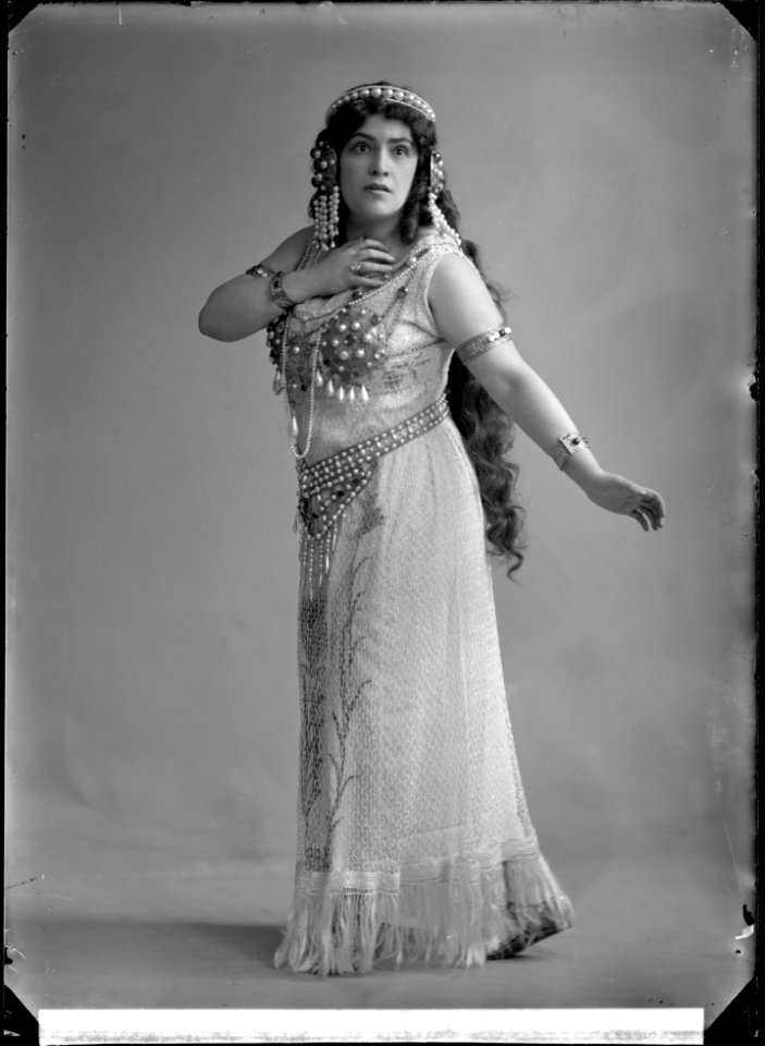 Andrejeva von Skilondz in Lakmé at Kungliga Operan 1916 - SMV - NS048
