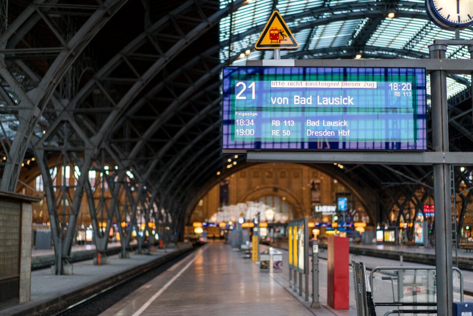 Time display modern