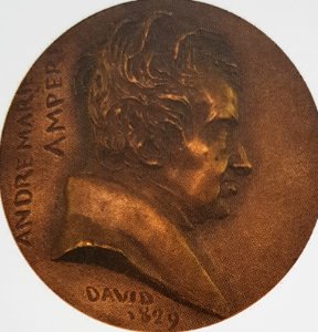 André-Marie Ampère x Jean David d'Angers brons photo