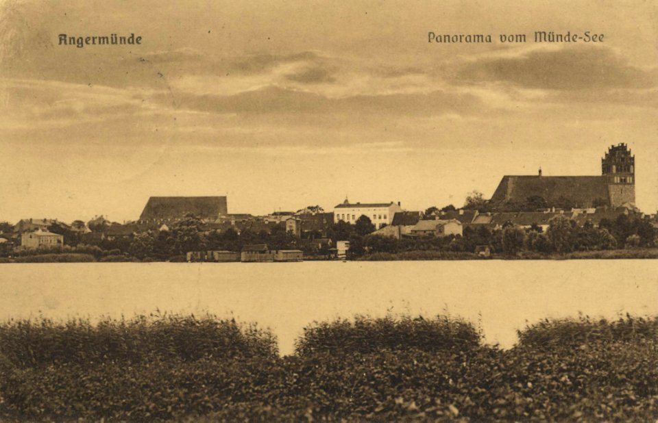 Angermünde, Brandenburg - Stadtansicht mit Mündesee (Zeno Ansichtskarten)
