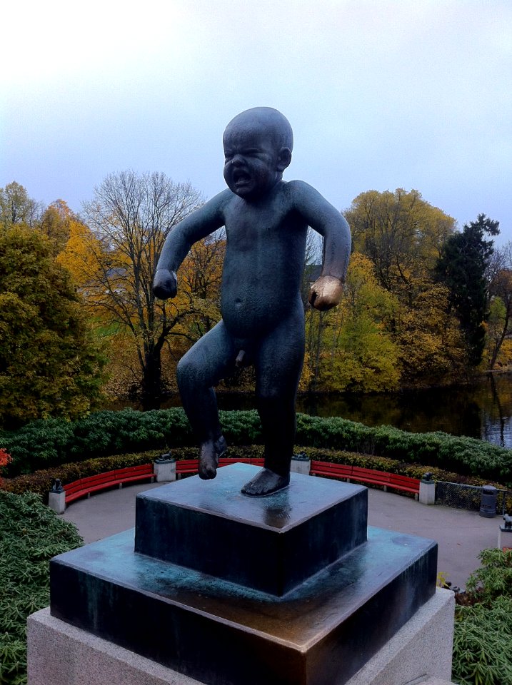 Angry boy Oslo - panoramio