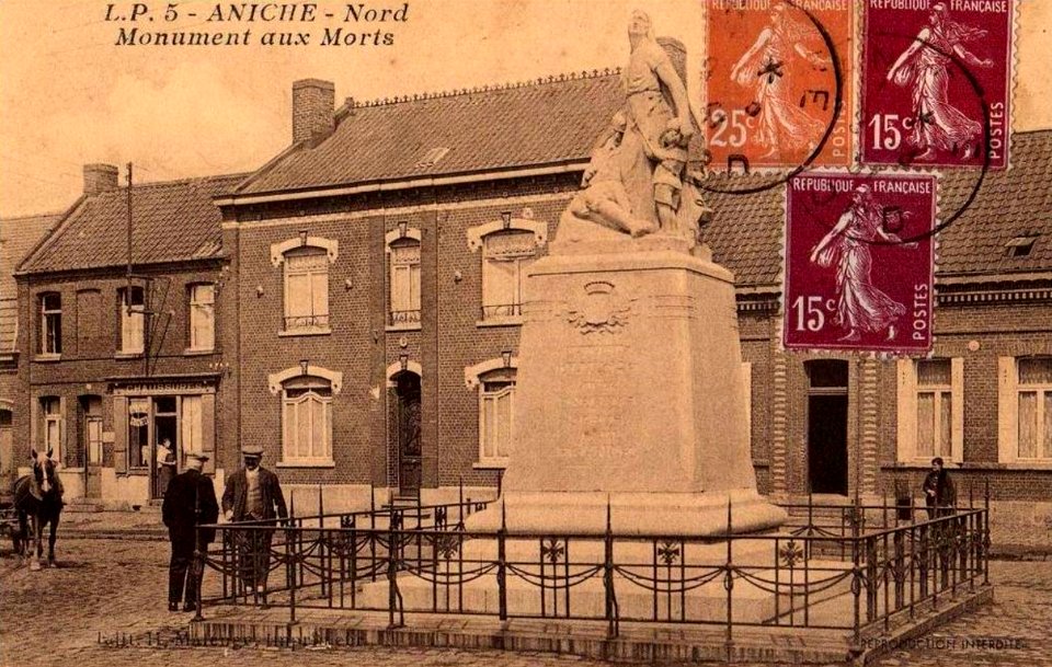 Aniche - Monument aux Morts