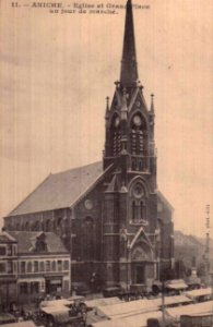 Aniche - Église avec son clocher