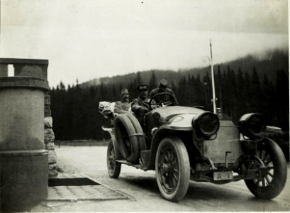 Ankunft Seiner kaiserlichen Hoheit. (BildID 15588036)