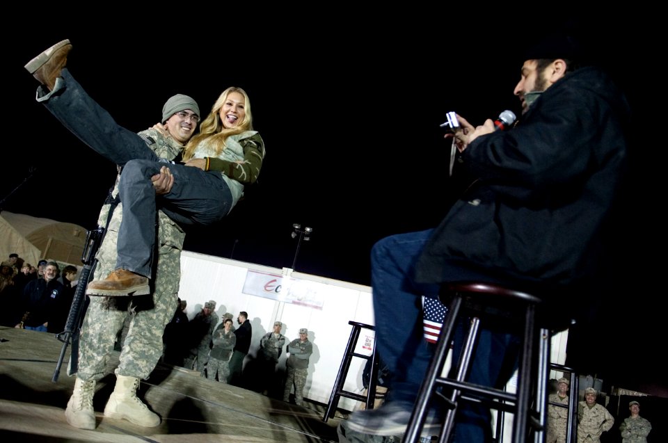Anna Kournikova Dec17 2009
