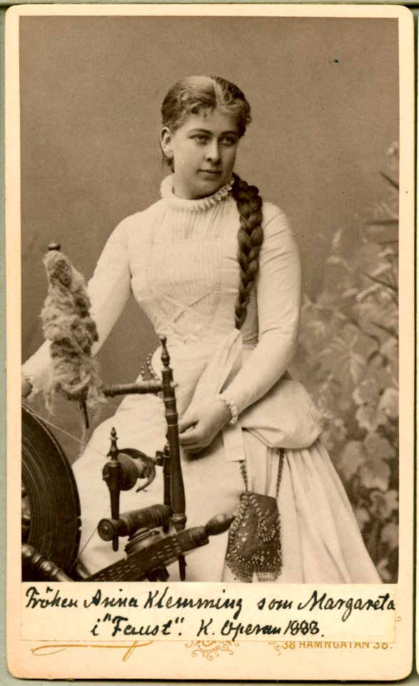 Anna Klemming, rollporträtt - SMV - H5 008