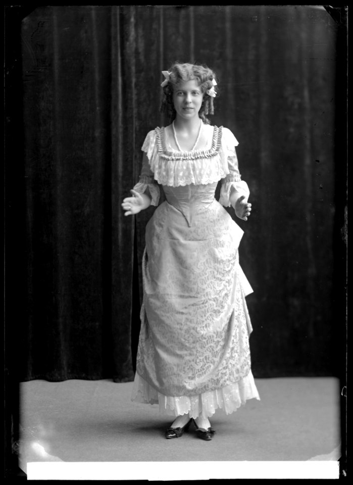 Anna Lagergren in Nürnbergerdockan at Kungliga Operan 1908 - SMV - GL001