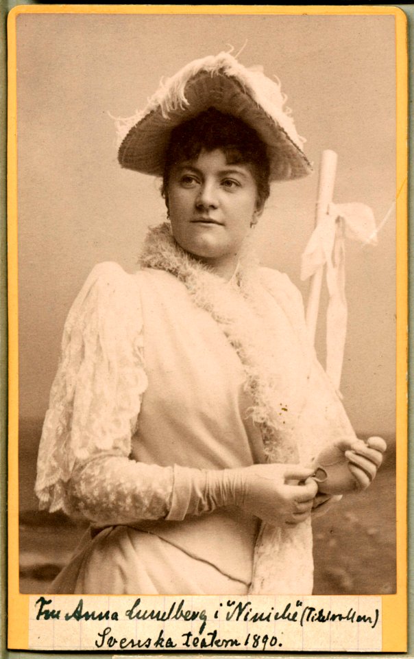Anna Lundberg, rollporträtt - SMV - H5 185