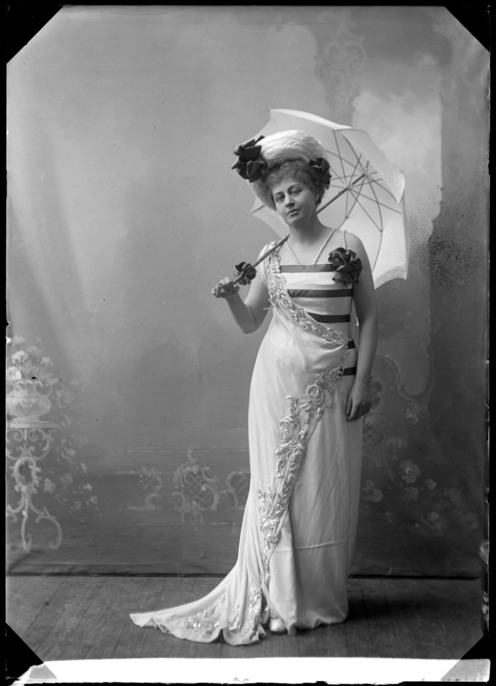Anna Norrie in Sköna Helena at Vasateatern 1903 - SMV - NN047