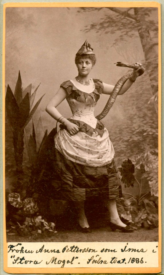 Anna Pettersson, rollporträtt - SMV - H6 093