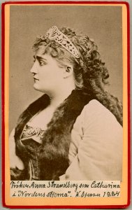Anna Strandberg, rollporträtt - SMV - H8 018
