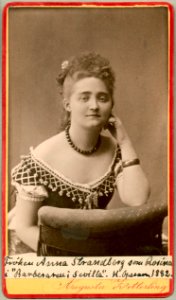 Anna Strandberg, rollporträtt - SMV - H8 017