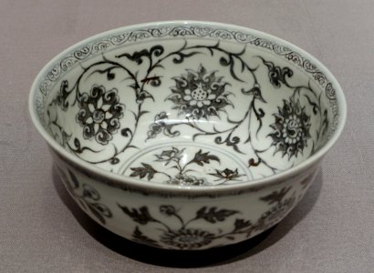 Bowl with arabesque design, Jingdezhen ware, China, Ming dynasty, 1300s AD, ceramic, underglaze black - Tokyo National Museum - Tokyo, Japan - DSC08364 photo