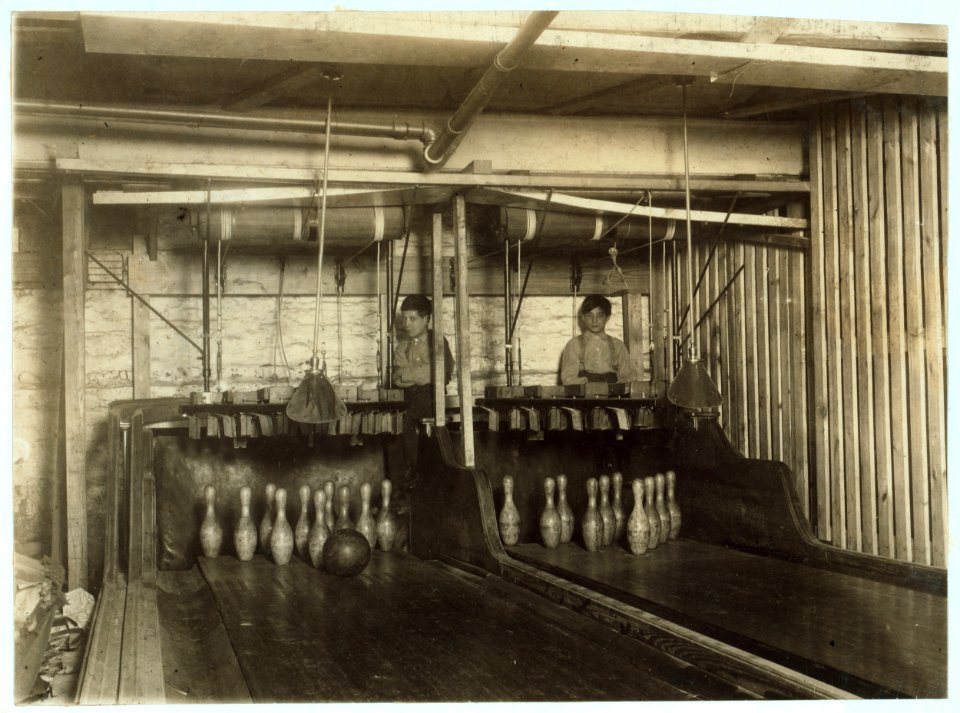 Bowling Alleys, connected with Geo. P. Grays, 'Bastable Caf ' on Genesee St. About 8 very small boys employed here. Work until midnight. Photo taken at 11-30 P.M. LOC nclc.05318