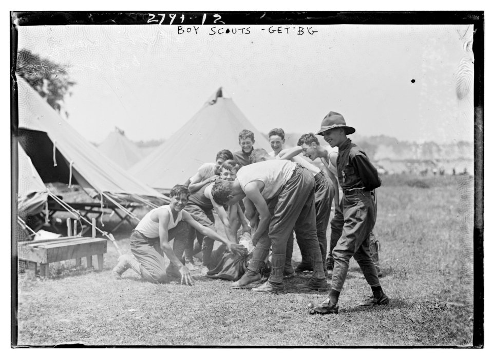 Boy Scouts - Gettysburg LCCN2014693840