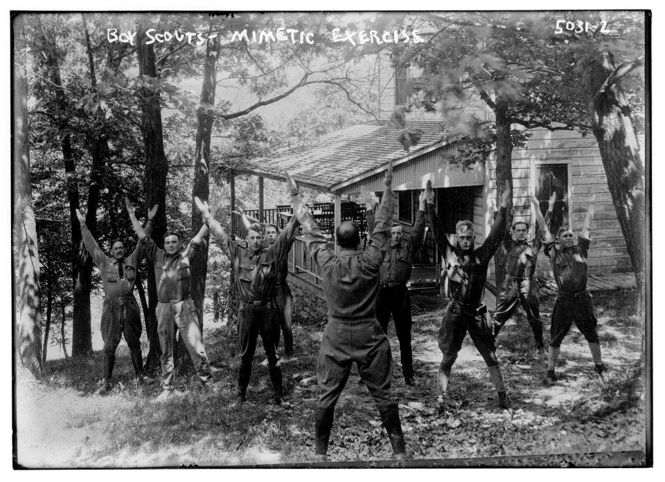 Boy Scouts, mimetic exercise LCCN2014709605