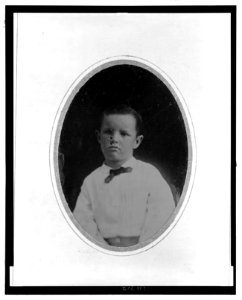 Boy, half-length LCCN2006688329