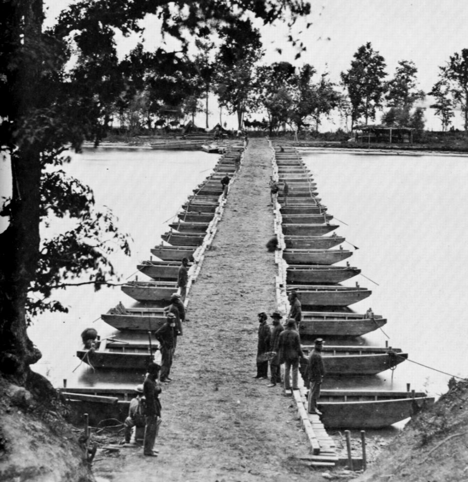 Brady, Mathew B. - Eine Pontonbrücke auf dem James Fluss (Zeno Fotografie)