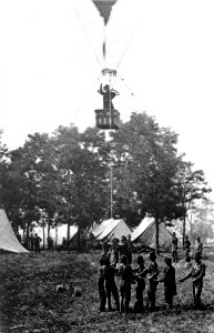Brady - Balloon ascension of Thaddeus Lowe at Seven Pines HD-SN-99-01888