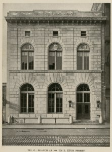 Branch at no. 224 E, 125th Street, New York Public Library. Babb, Cook & Willard, architects LCCN2007682660