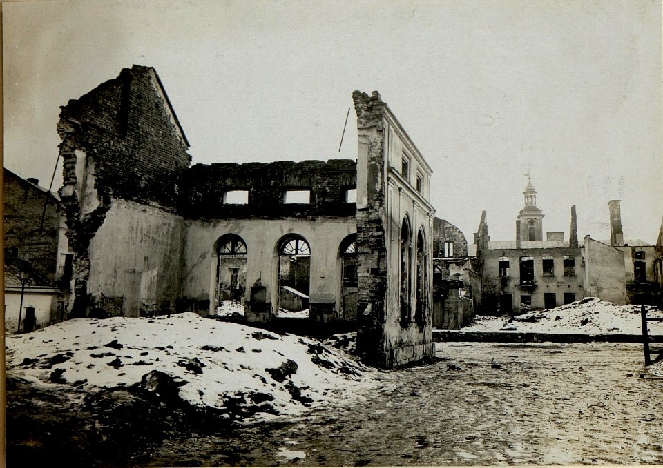 Brandruinen in Brzezany (BildID 15528227)