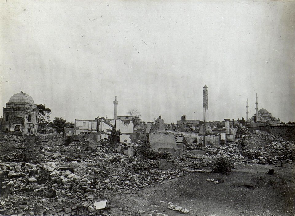Brandruinen von Stambul. (BildID 15675879)