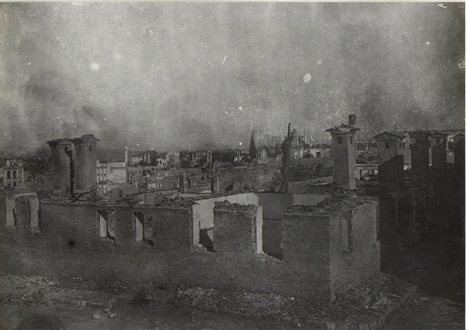 Brandruinen von Stambul. (BildID 15675907)