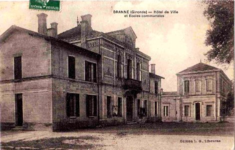 Branne - Mairie et groupe scolaire 2