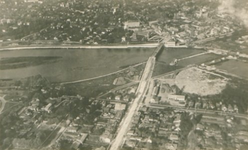 Brantford Ontario from the Air (HS85-10-36573) photo