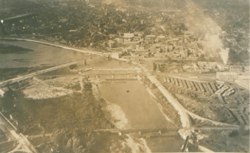 Brantford Ontario from the Air (HS85-10-36576) photo