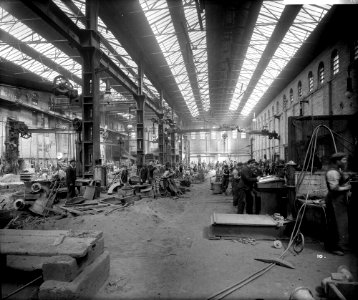 Brass Foundry at John Brown and Co Ltd, Clydebank, 1901 RMG G10555 photo