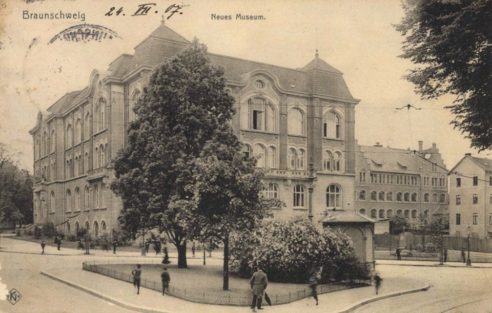Braunschweig, Niedersachsen - Neues Museum (Zeno Ansichtskarten)