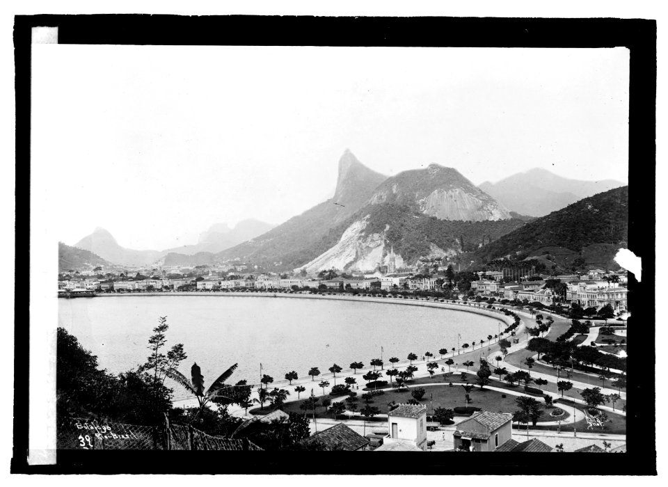 Brazil. Rio de Janeiro, Botafogo Bay LCCN2016821943