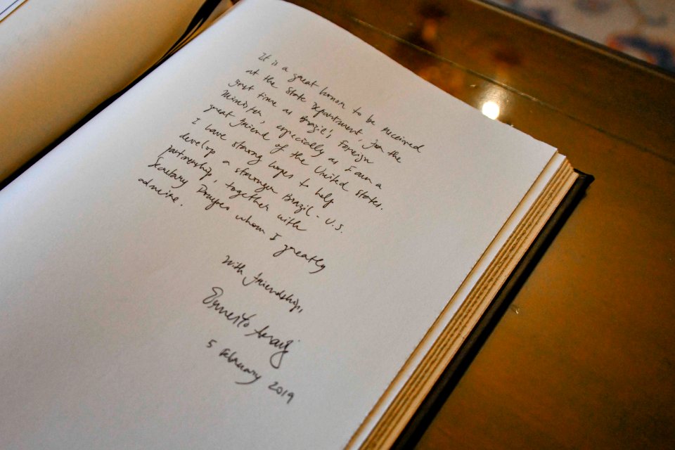 Brazilian Foreign Minister Araújo Signs Secretary Pompeo's Guestbook