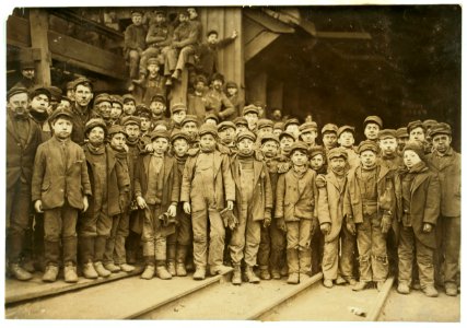 Breaker boys working in Ewen Breaker of Pennsylvania Coal Co. For some of their names see labels 1927 to 1930. LOC cph.3a24713