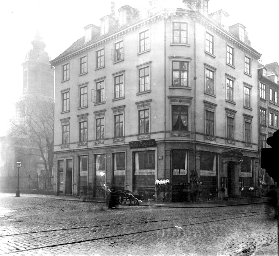 Bredgade 24 (Frederik Riise)