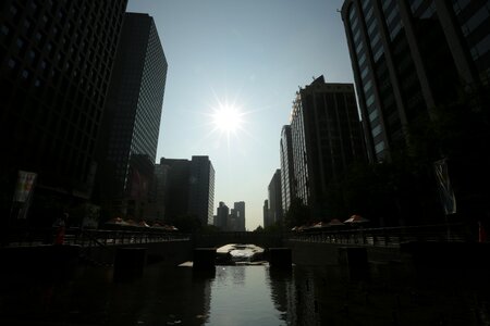 City sunrise seoul cheonggyecheon stream