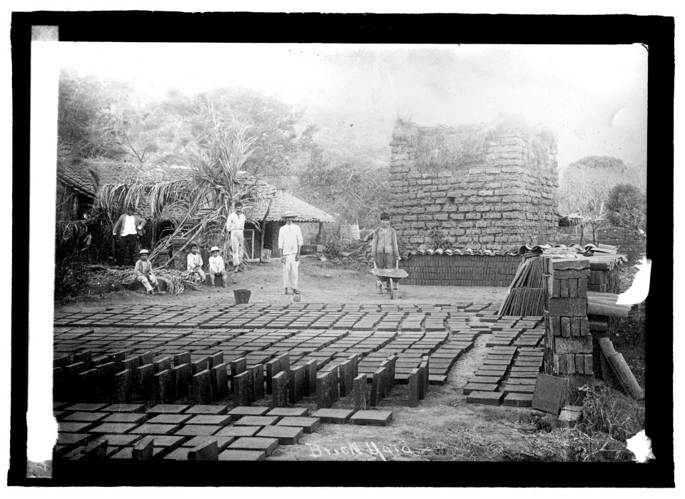 Brick yard, San Salvador LCCN2016821916