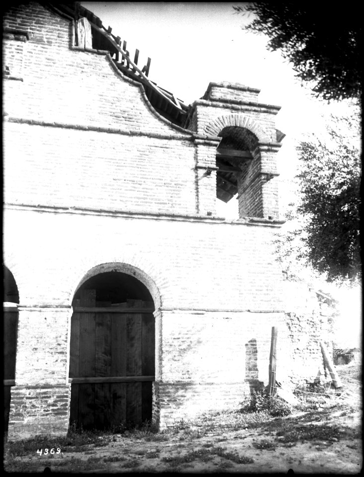 Brick construction on the fachada of Mission San Antonio de Padua, California, ca.1906 (CHS-4369)