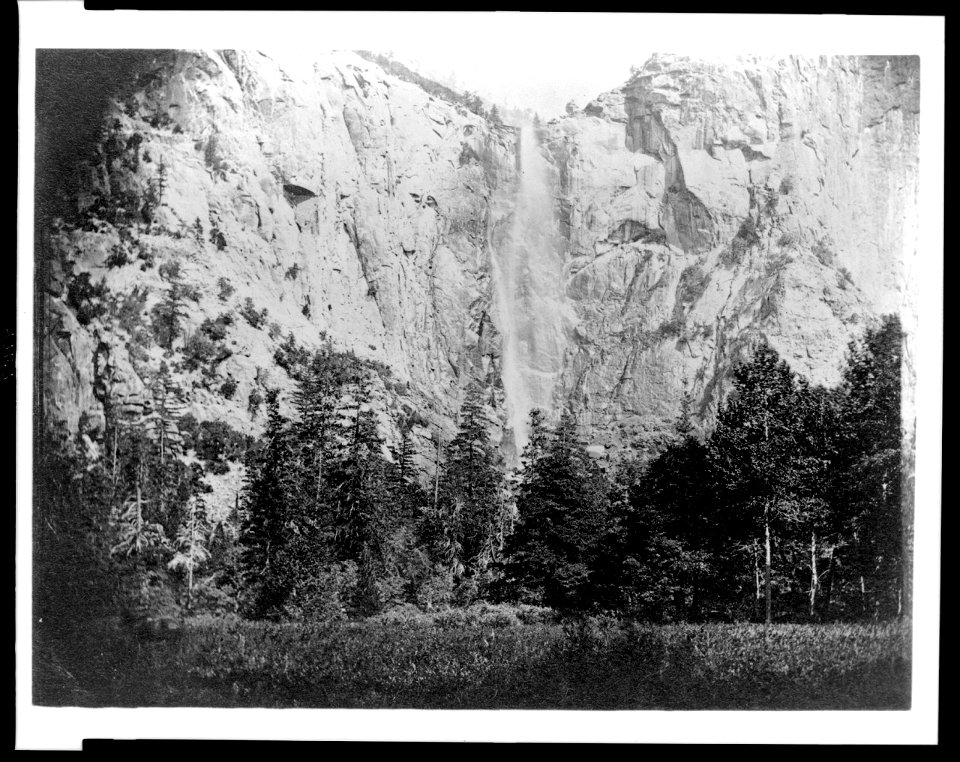 Bridalveil Fall, Yosemite National Park, Calif. LCCN95514104